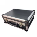 Mala Modelo HANDLE Preto com Painéis - TRANSPORTE TERRESTRE